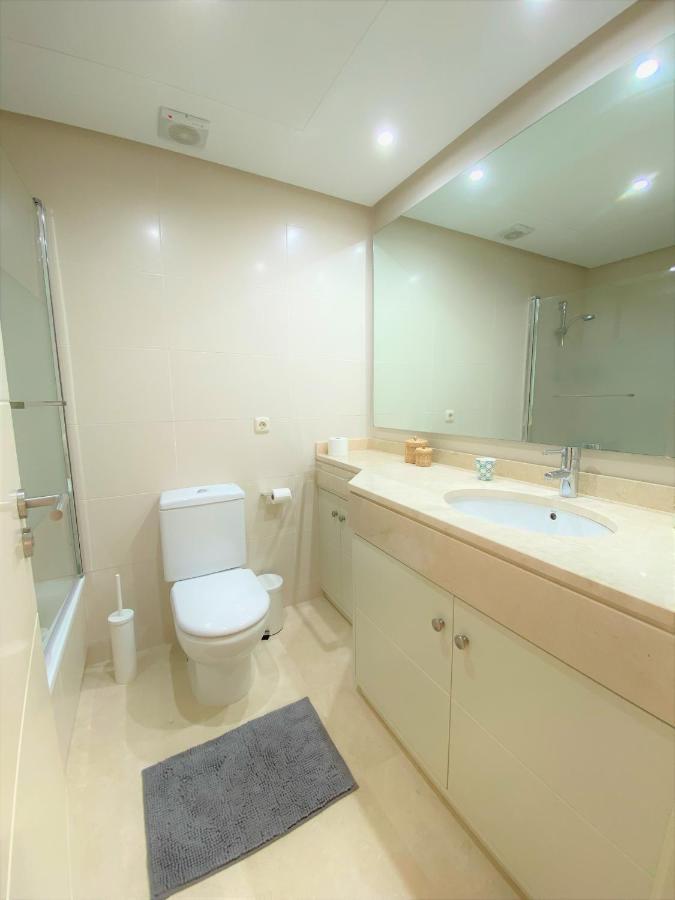 Appartamento Amazing In Lagoon Estepona