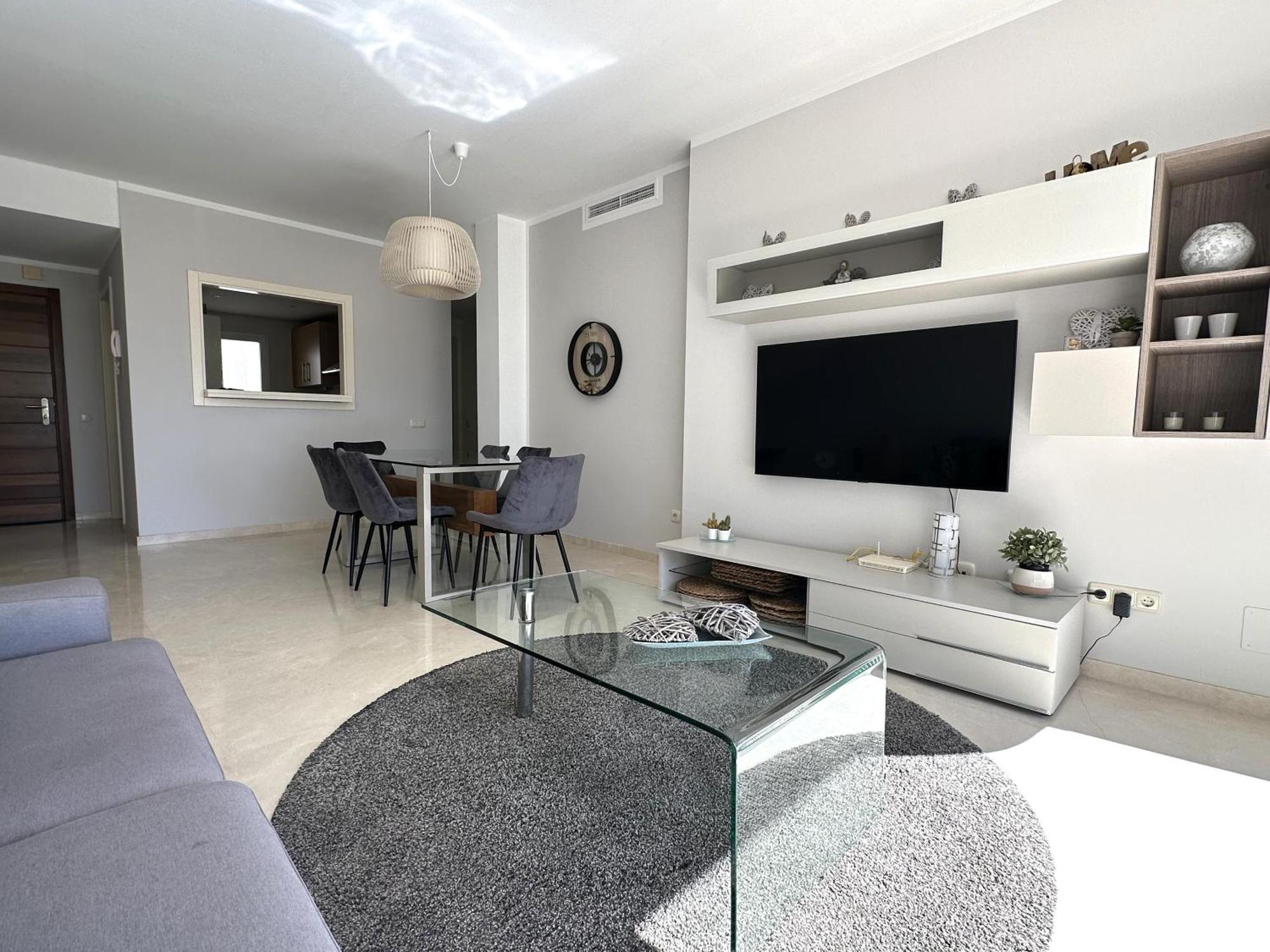 Amazing In Lagoon Appartamento Estepona